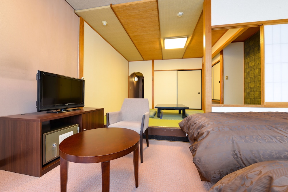 New Shiobara Hotel 45/53