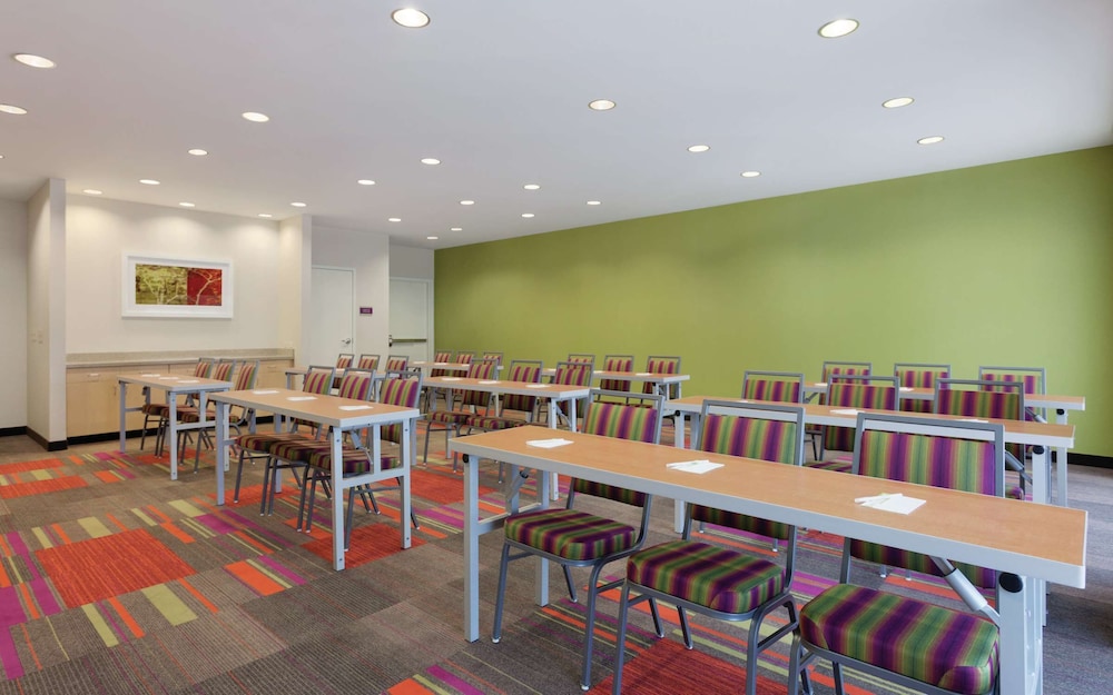 Home2 Suites By Hilton Tuscaloosa Downtown University Blvd 28/32
