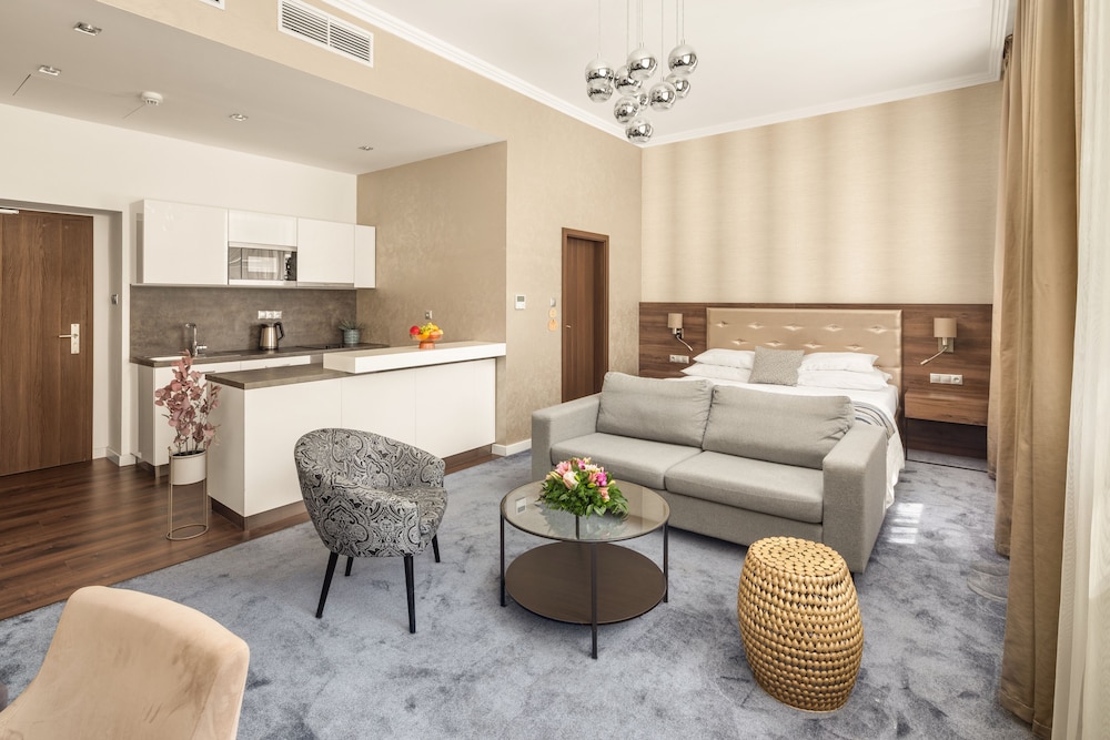 Mamaison Residence Sulekova Bratislava 32/50