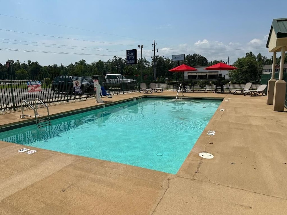 Star City Inn Suites 31/45