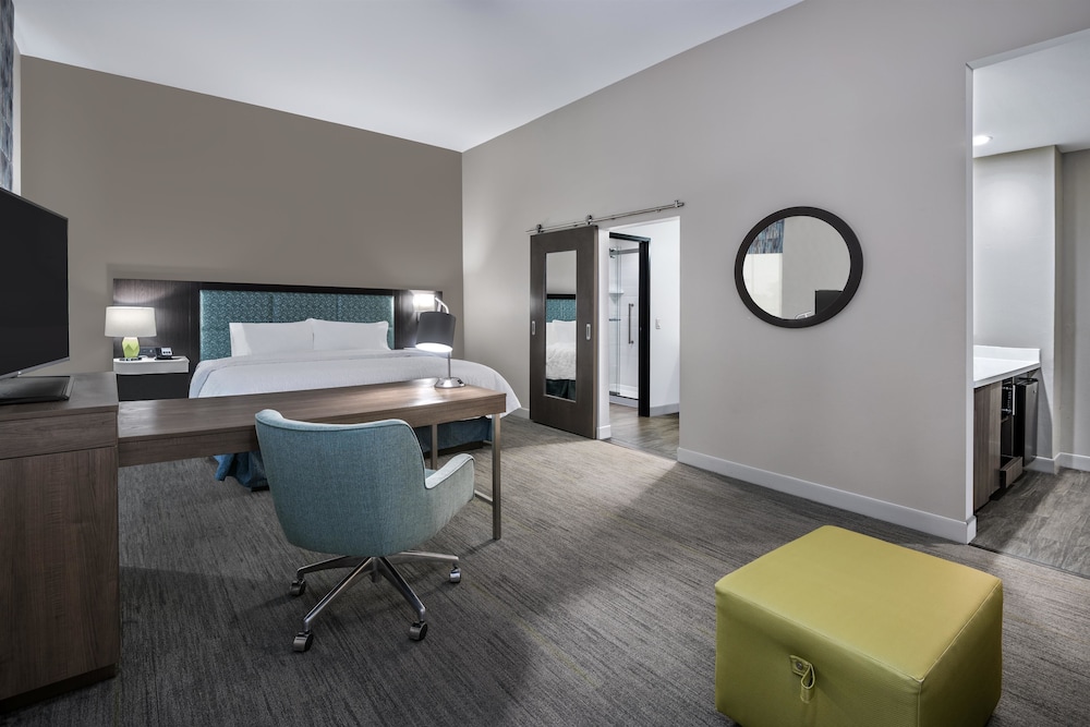 Hampton Inn Suites Portland Corpus Christi 41/45