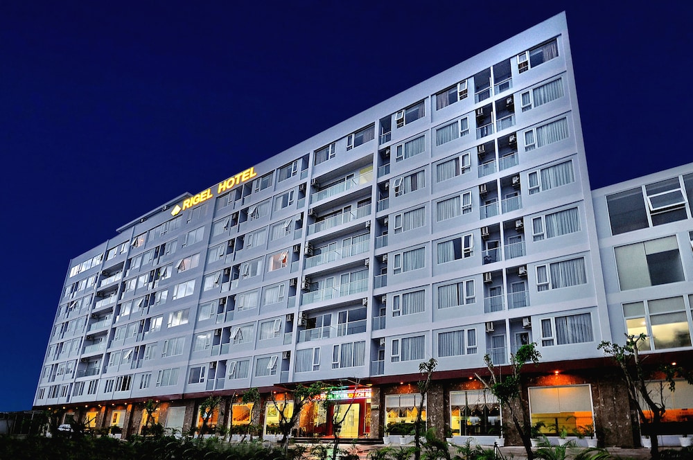 Rigel Hotel 6/64