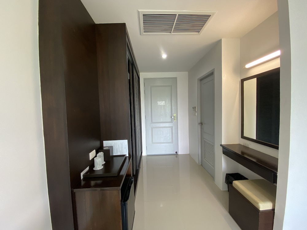 Chawlada Hotel 37/37