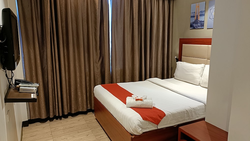 Cherry Midtown Hotel 21/32