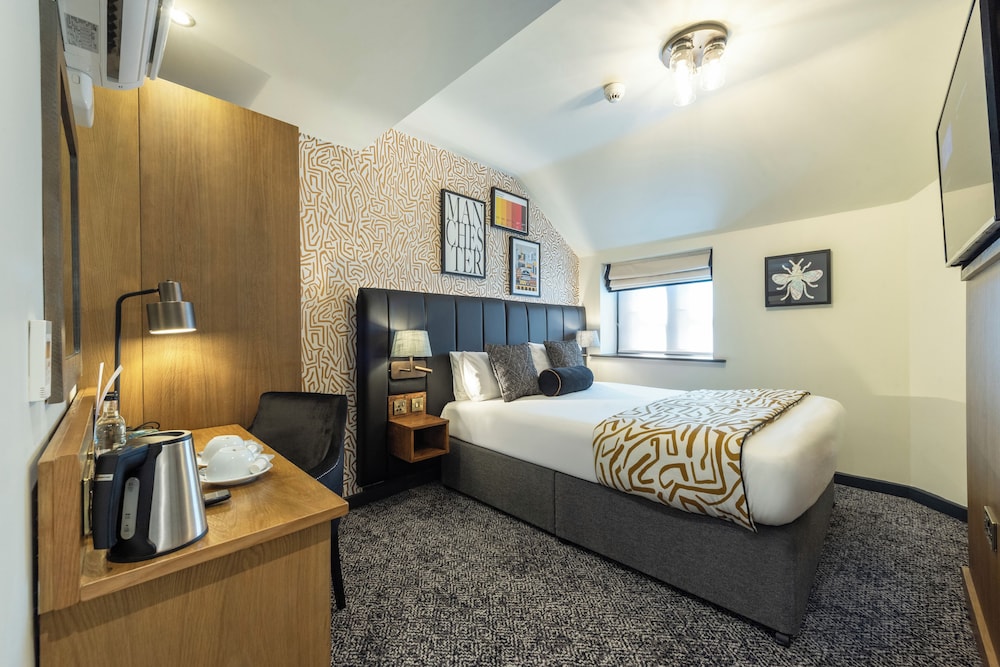 The Abel Heywood Pub & Boutique Hotel 18/43