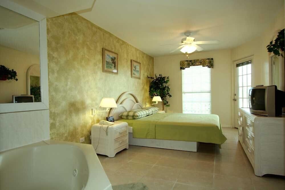 Ocean Reef Yacht Club Resort 14/75
