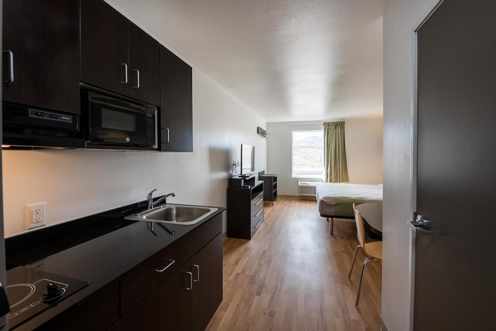 Studio6 Mccarran, NV - Sparks - Tahoe - Reno Industrial Center 30/49