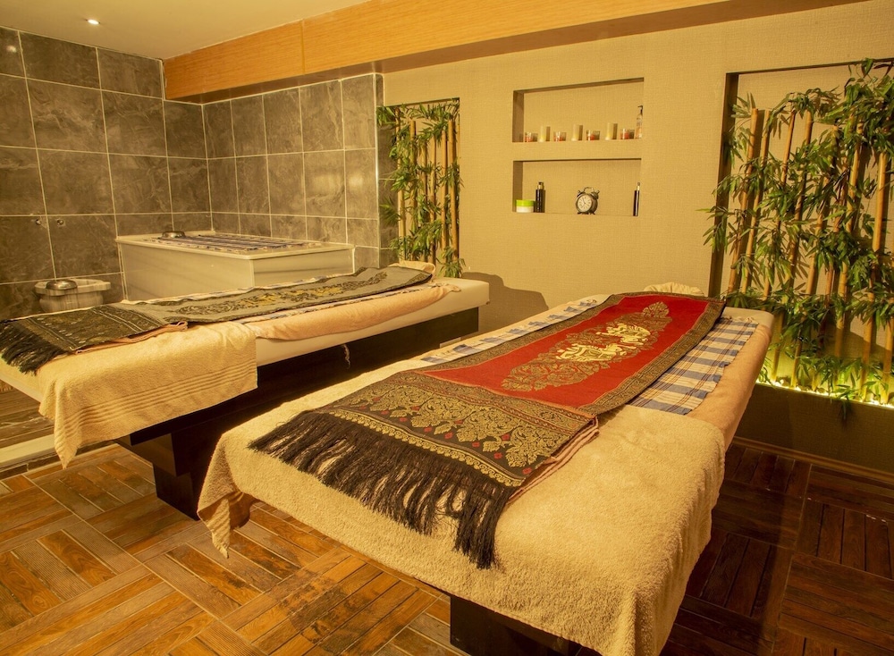 BURSA PALAS HOTEL 40/75