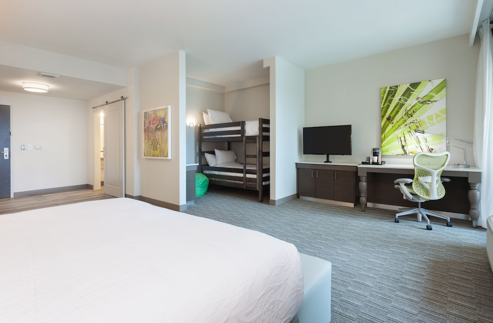 Hilton Garden Inn Ft. Walton Beach 13/50