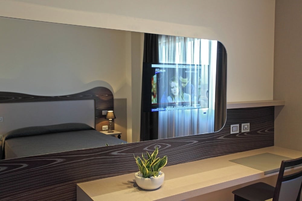 Grand Hotel Forli 36/53