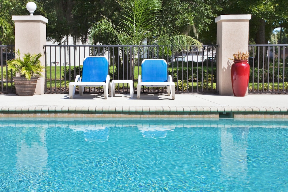 Holiday Inn Express Hotel And Suites Bartow 31/57
