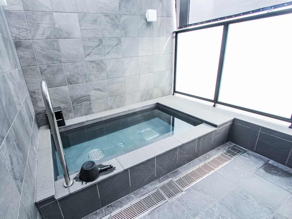Hotel Livemax Premium Osaka Umeda East 14/19
