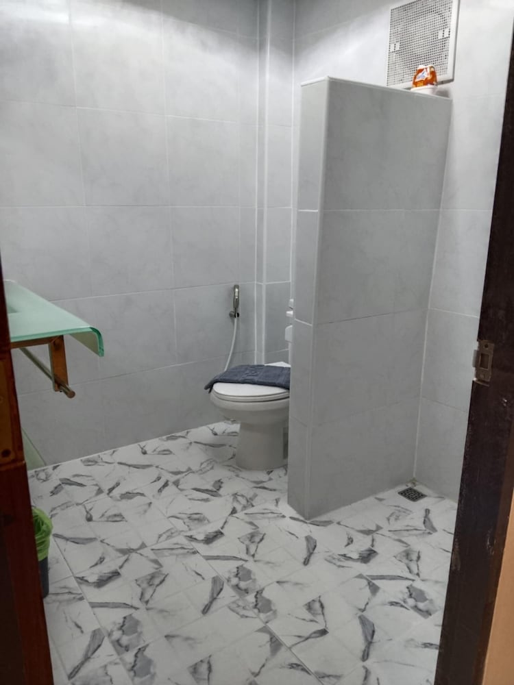 Phratamnak Inn - Hostel 11/77