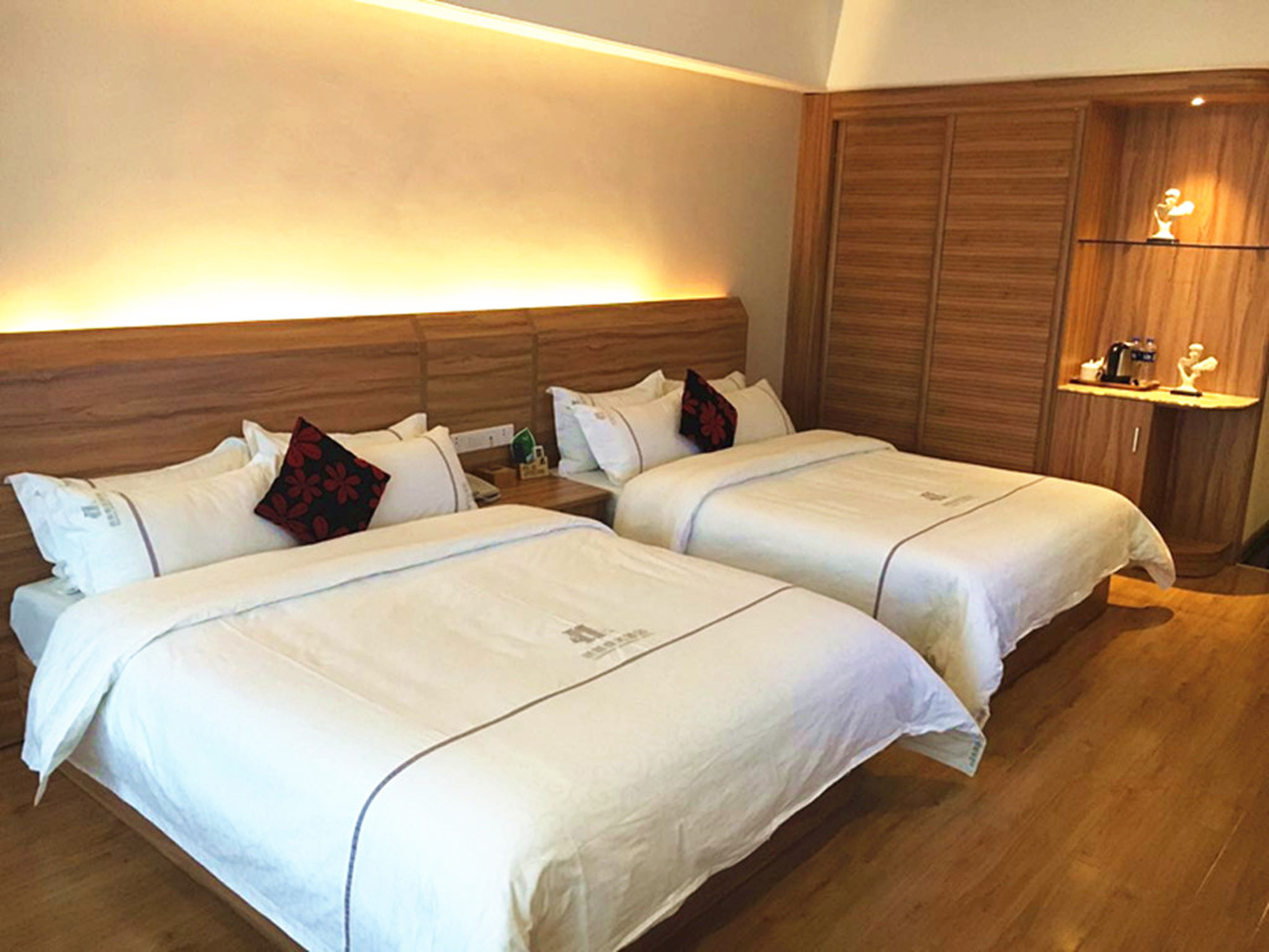 Guangzhou Chuanghui Business Hotel 12/44