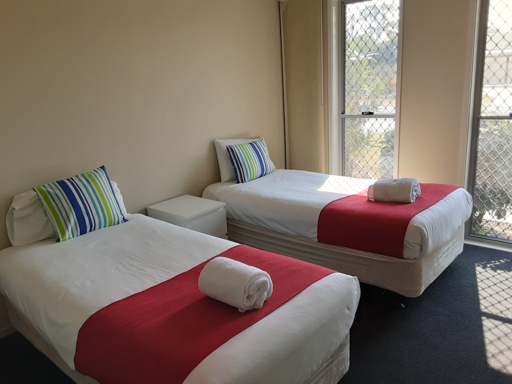 ARLIA SANDS APARTMENTS 17/64