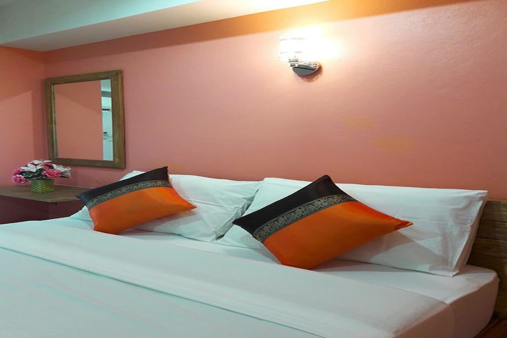 Chinda Boutique Hotel 26/56