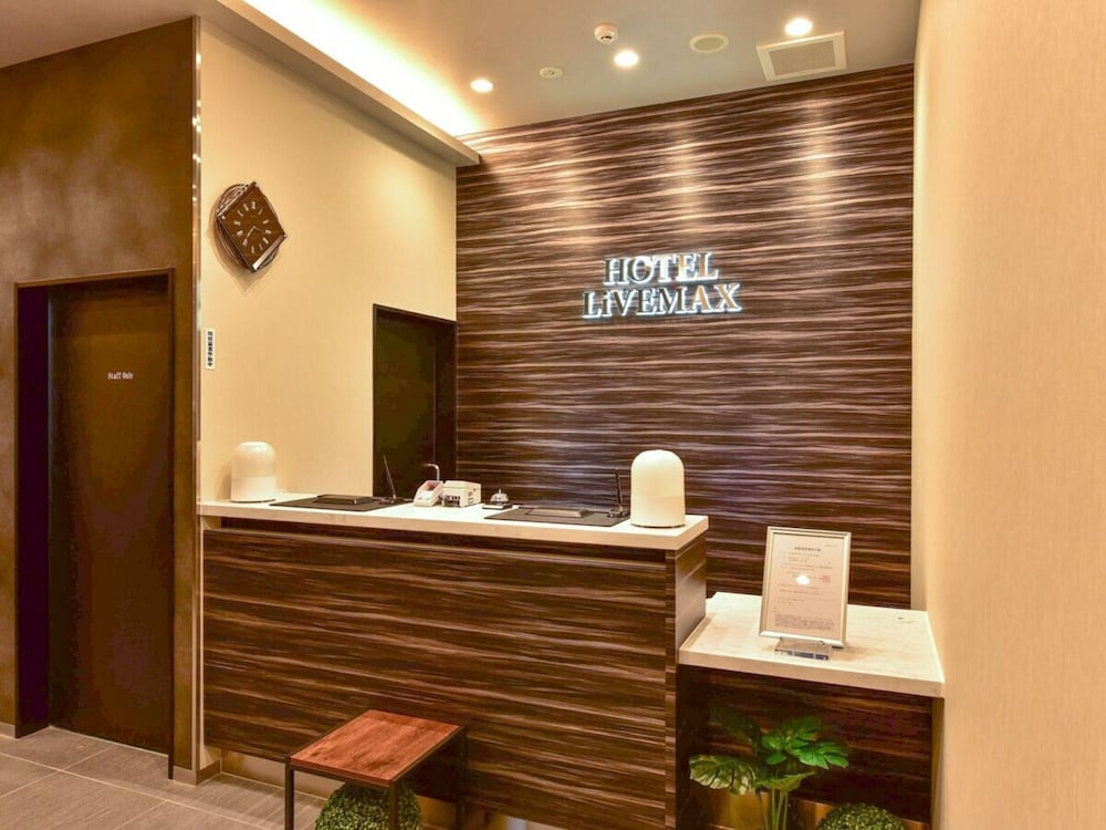 HOTEL LiVEMAX Hakata Nakasu 8/18