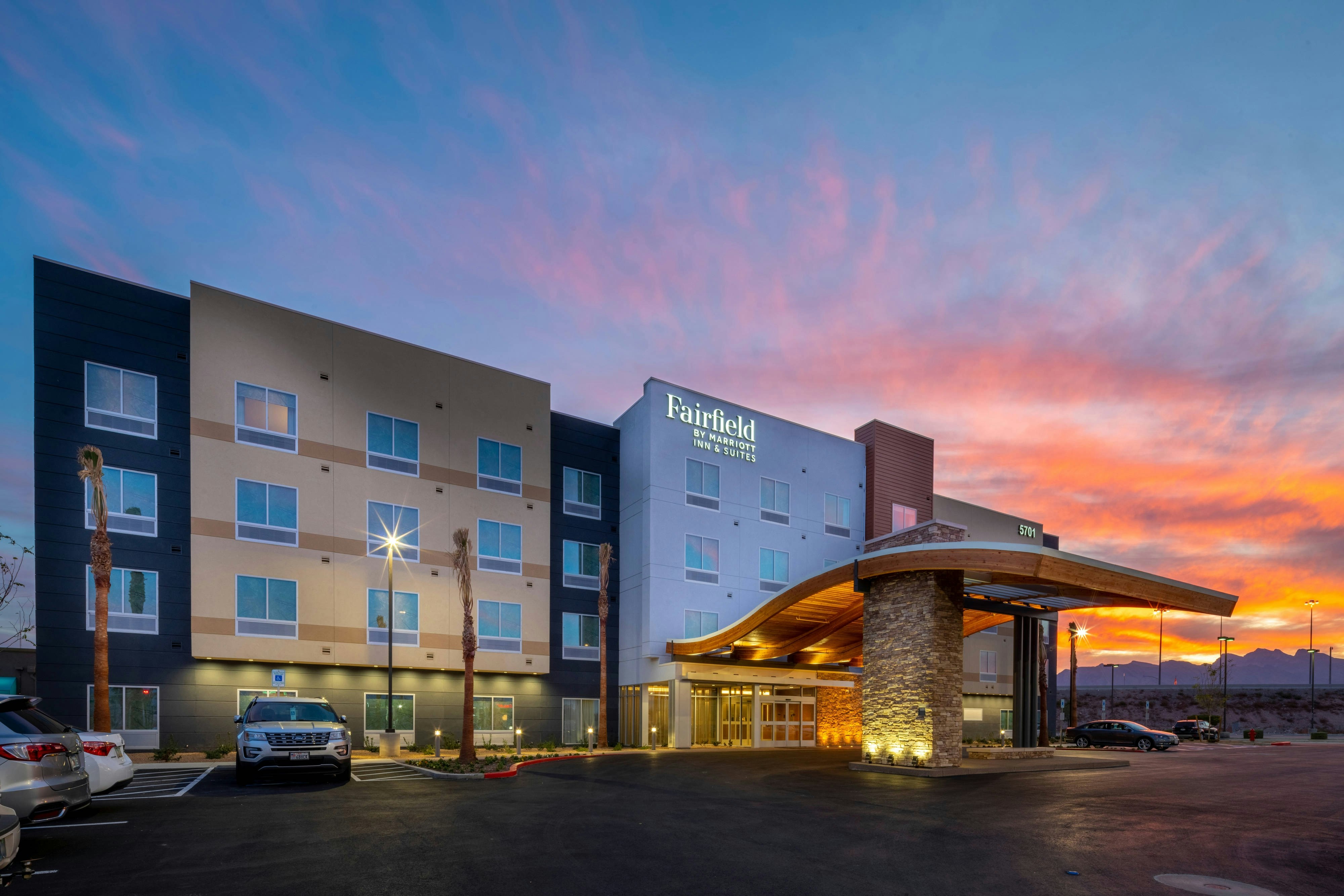 Fairfield Inn and Suites by Marriott Las Vegas Northwest 4/45