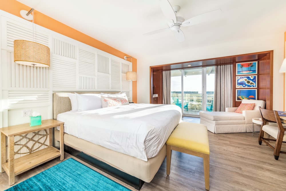 ROOM, KING BED, RESORT VIEW