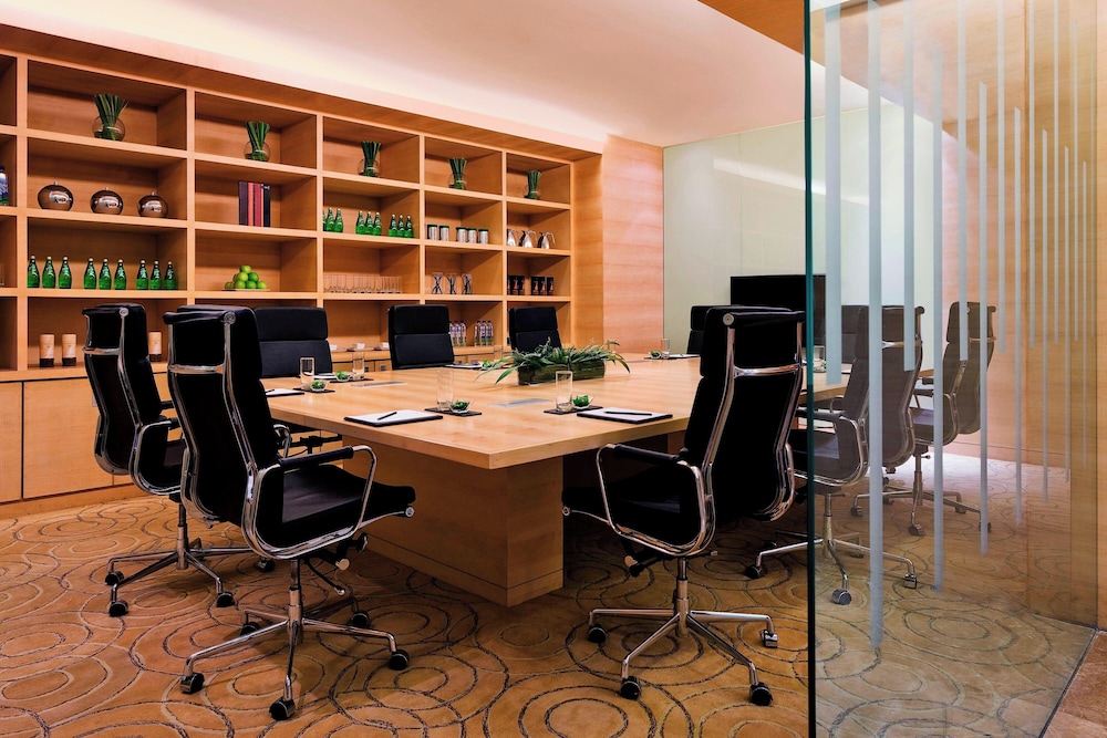 Courtyard By Marriott Ahmedabad 68/78