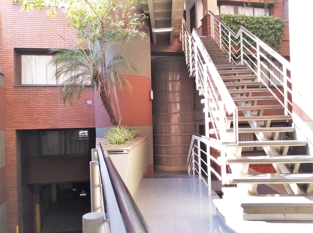 Apartamentos Mendoza Premium 7/50