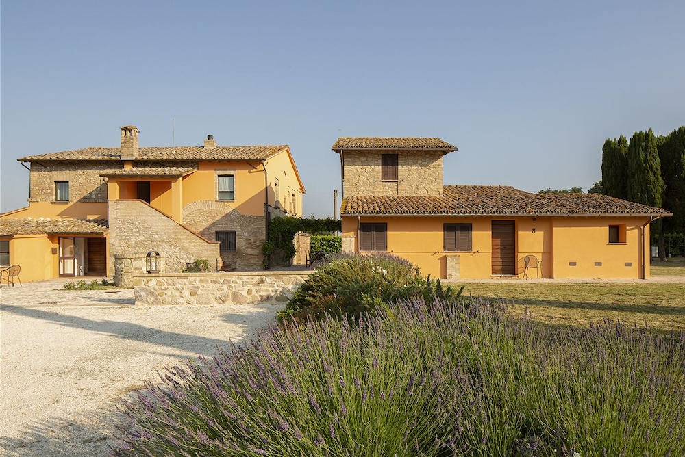 Giotto Luxury Country House 40/50