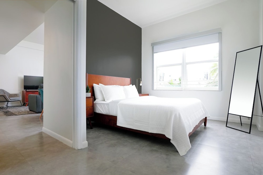 SUPERIOR, APARTMENT