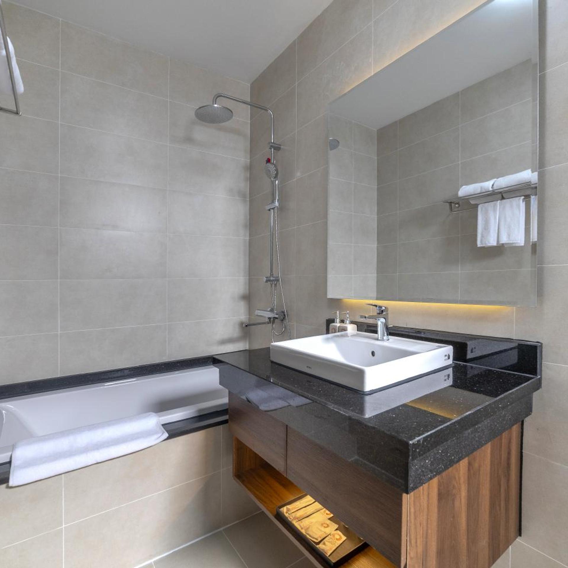 Rum Vang Da Lat 2 40/41