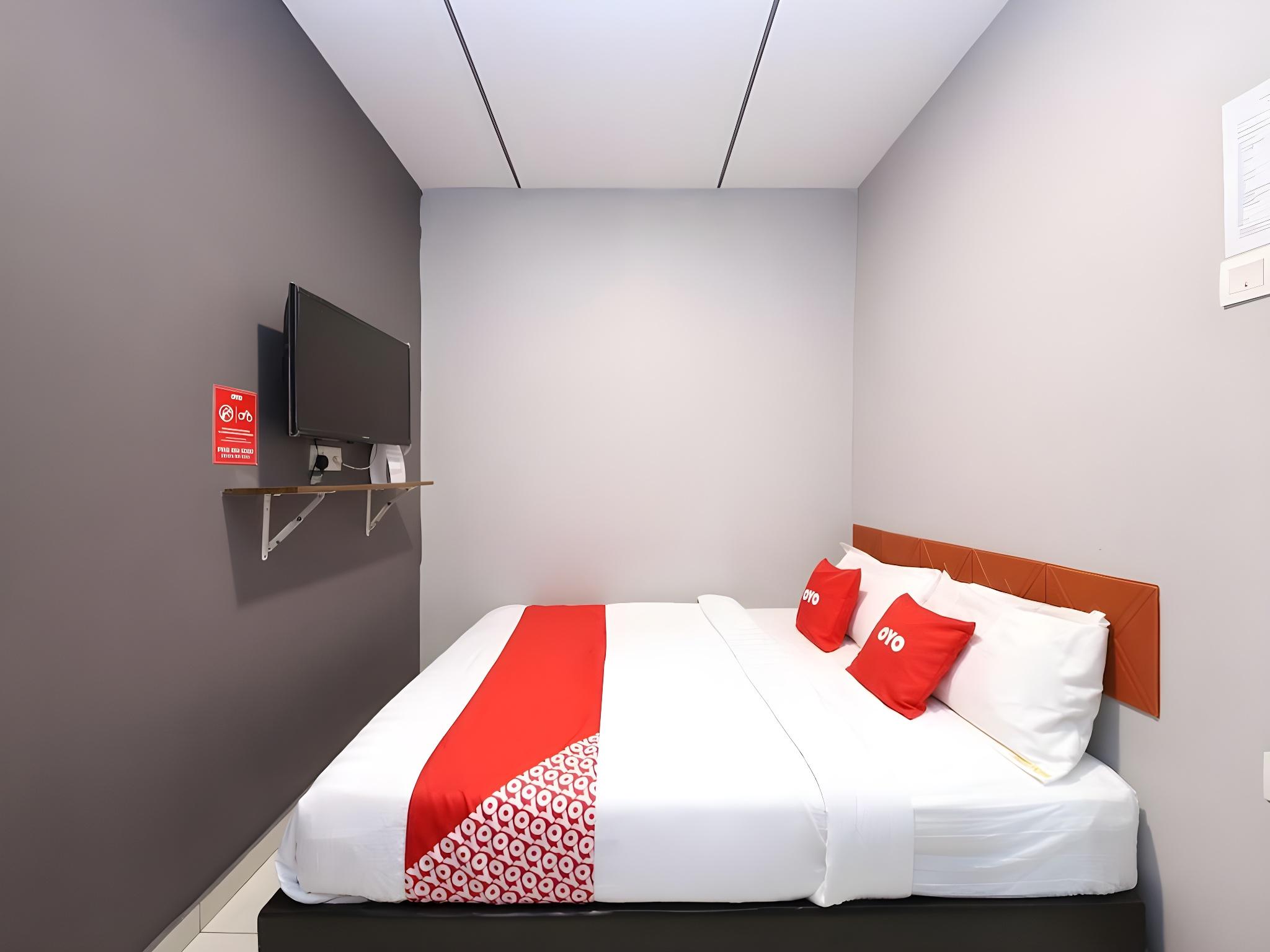 STANDARD, DOUBLE BED