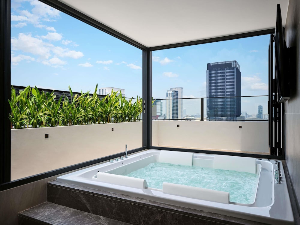 Novotel Bangkok On Siam Square 43/77