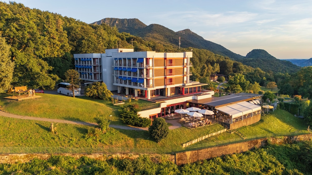 Hotel Serpiano 4/80