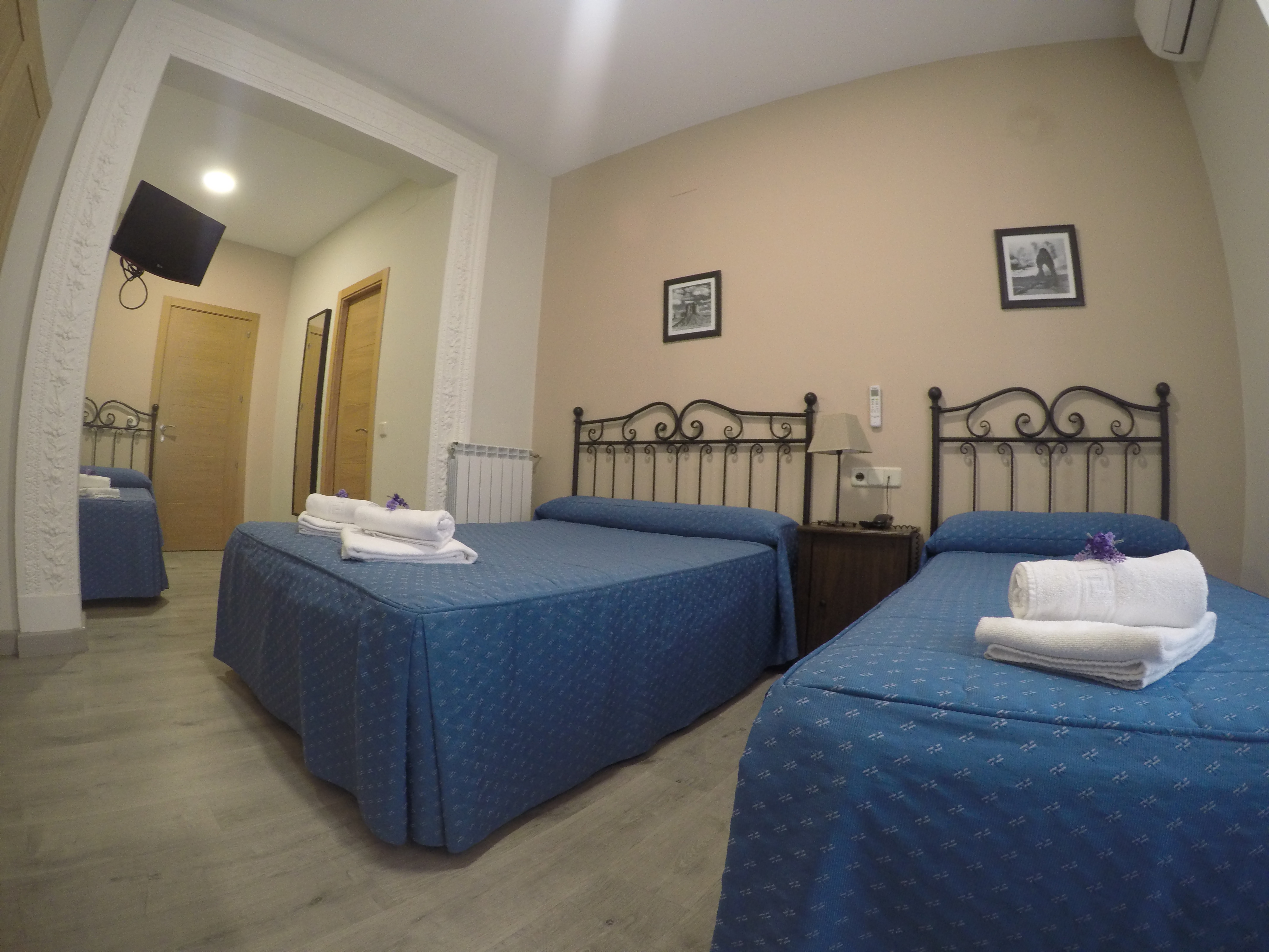 غرفة قياسية رباعية، Hostal El Pilar 6/9