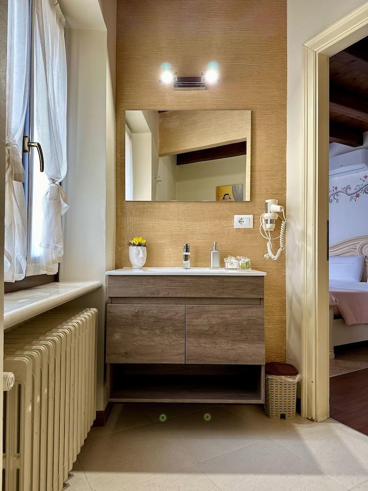 Relais A Ponte Pietra 49/50