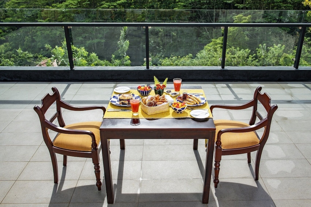 Fox Resorts Kandy 34/49
