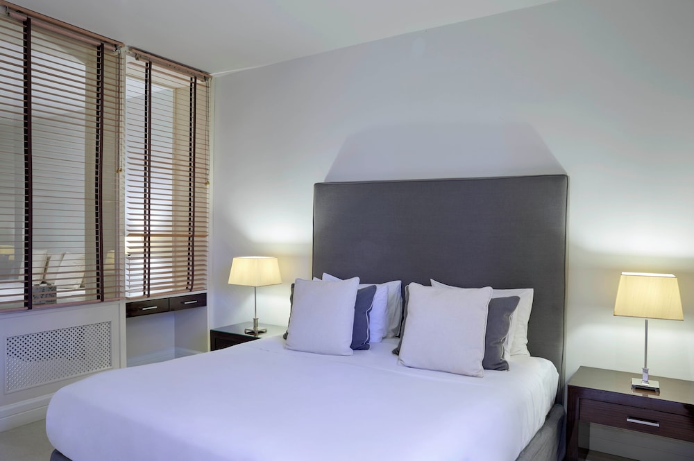 DELUXE, FAMILY, BALCONY, GARDEN AREA