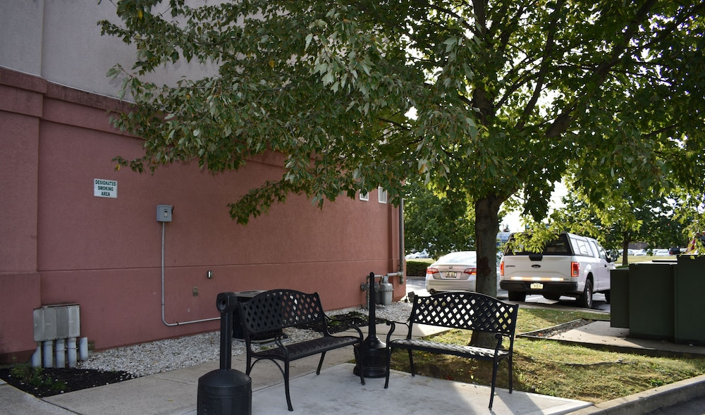 Comfort Inn Bordentown Near NJ Turnpike 19/40