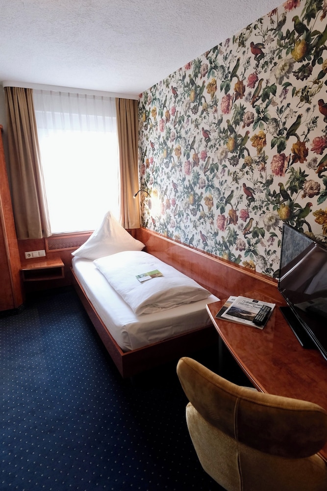 HOTEL WÜRTTEMBERGER HOF 18/44