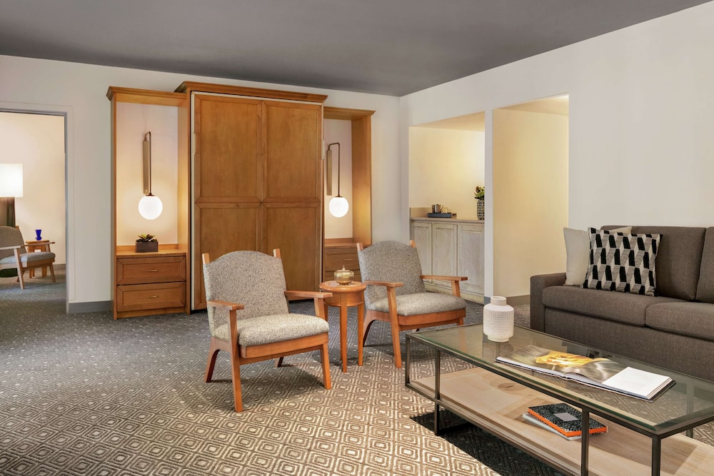 Hilton Scottsdale Resort & Villas 42/77
