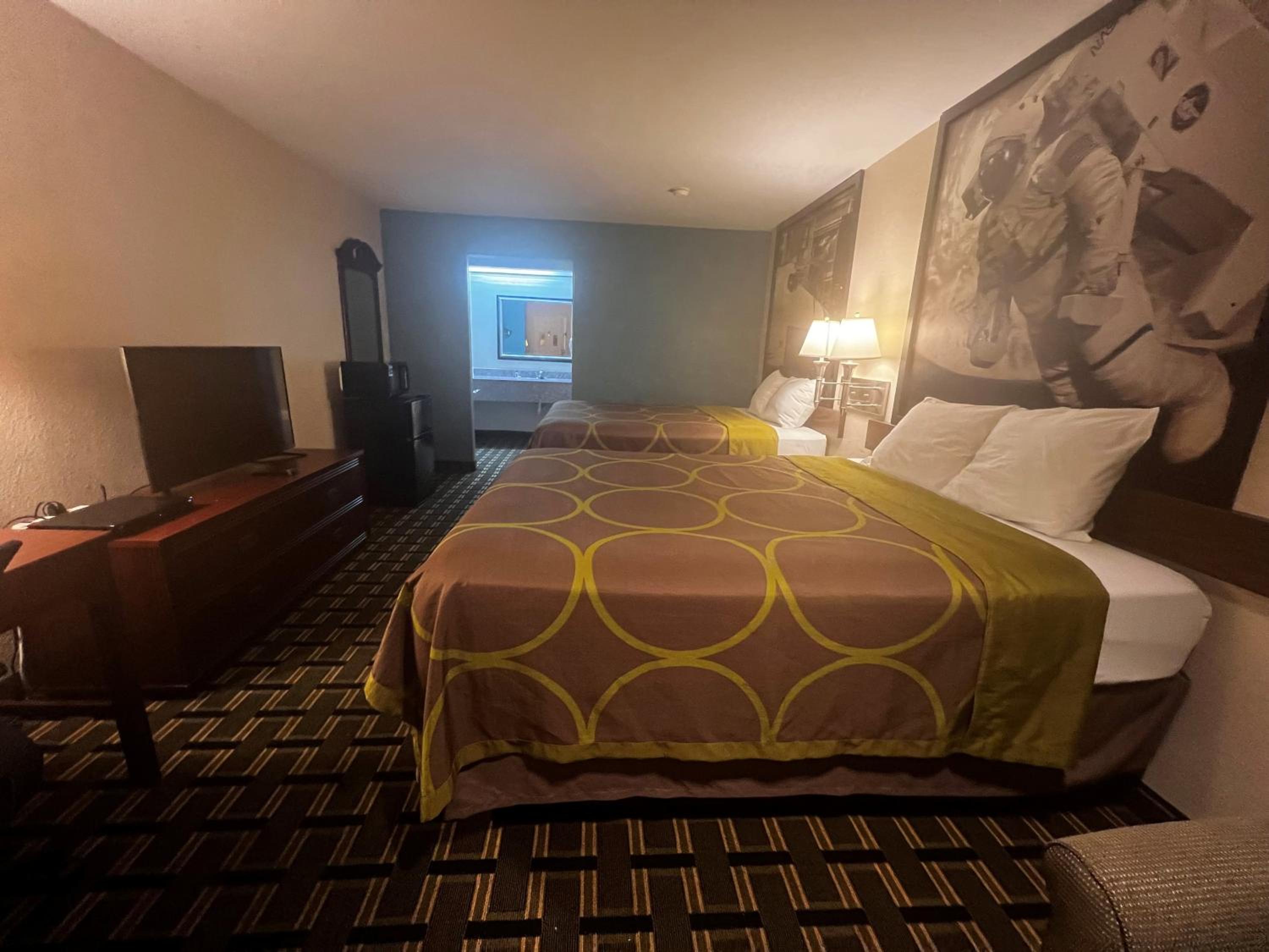 Hotel Baytown/I-10 17/56