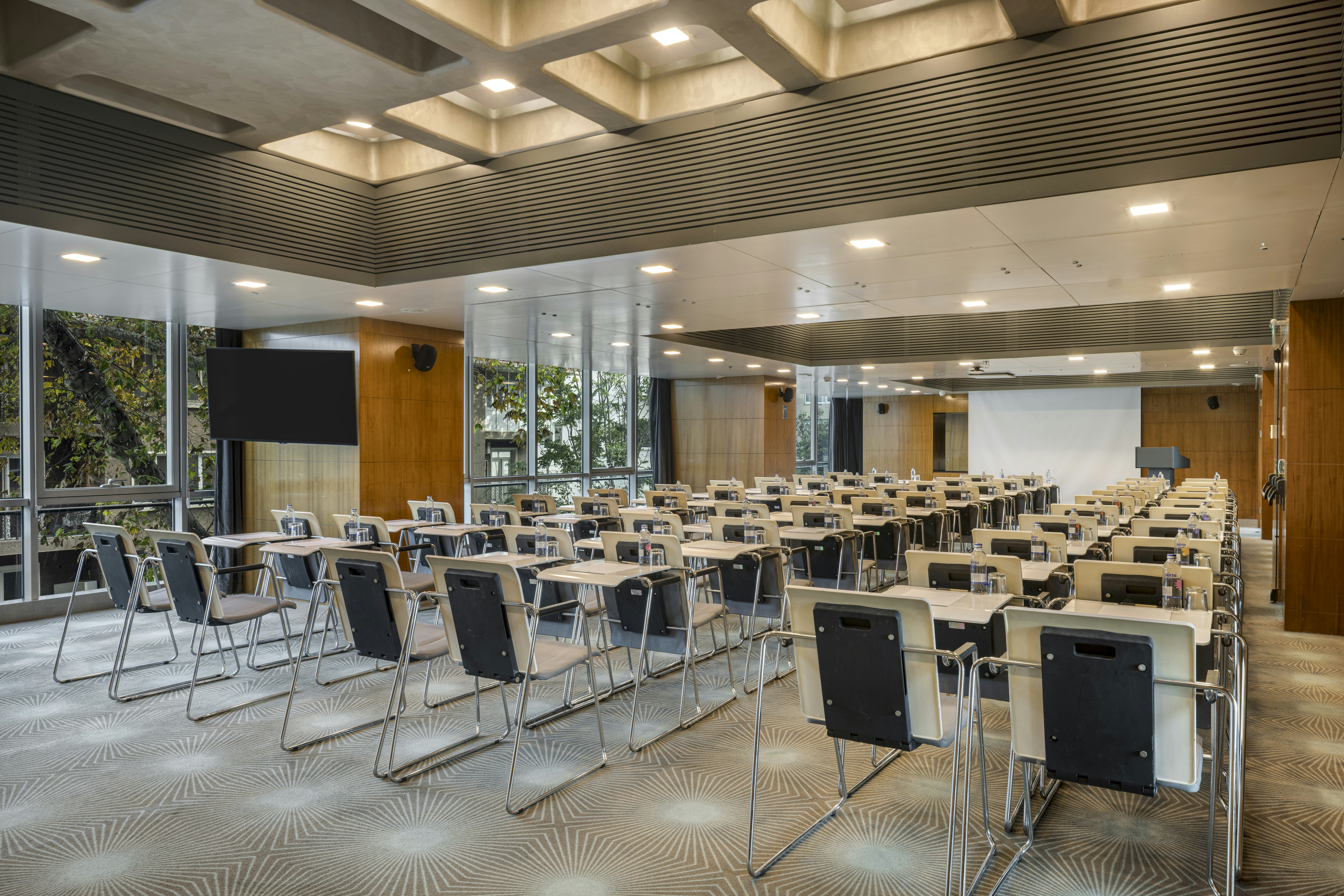 Doubletree By Hilton Hotel Istanbul - Moda 83/90