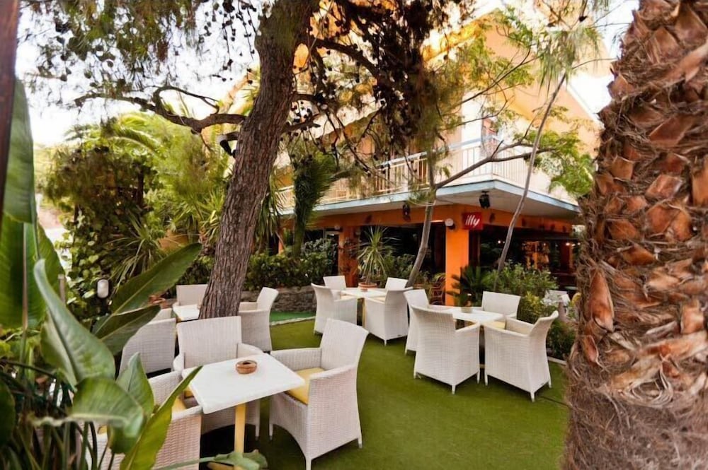 Possidon Hotel 42/50