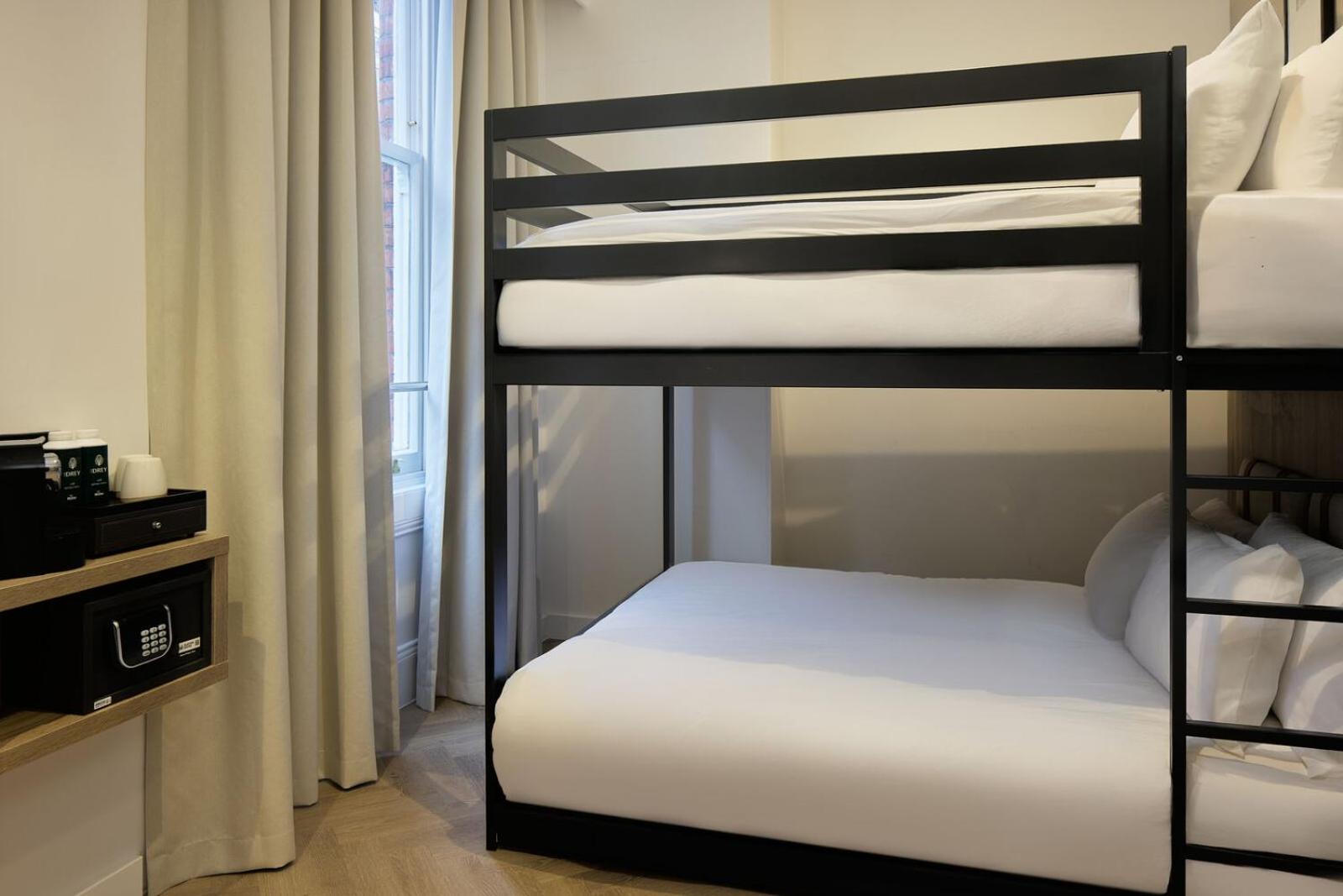The Drey - Kensington, Earl's Court 19/50