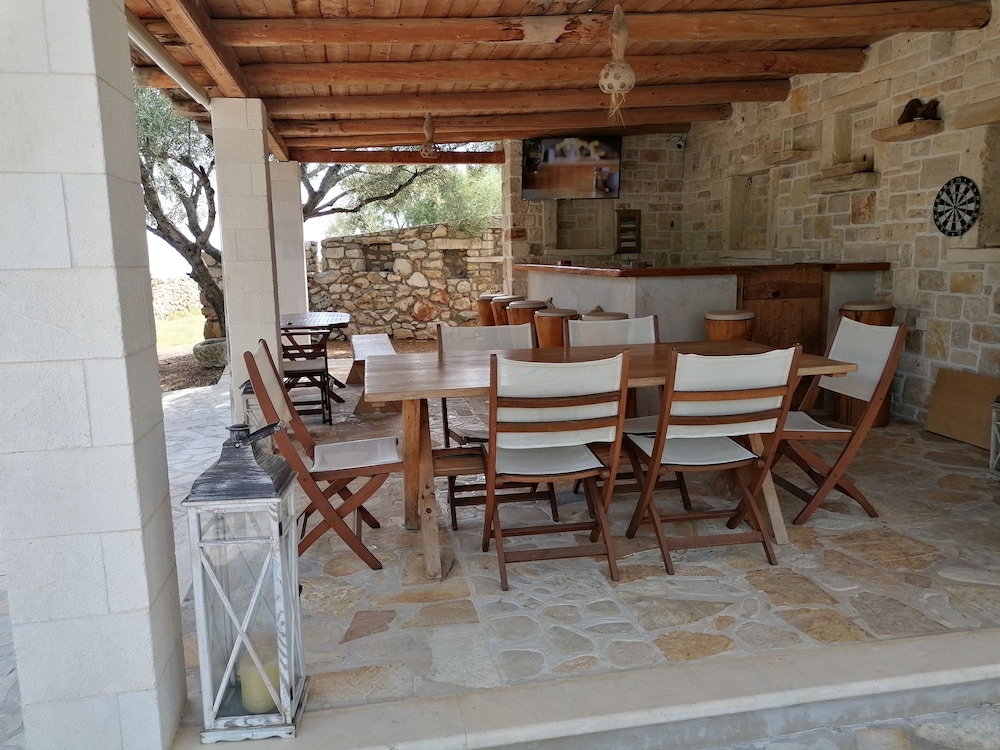 Kymaros Villas 22/36