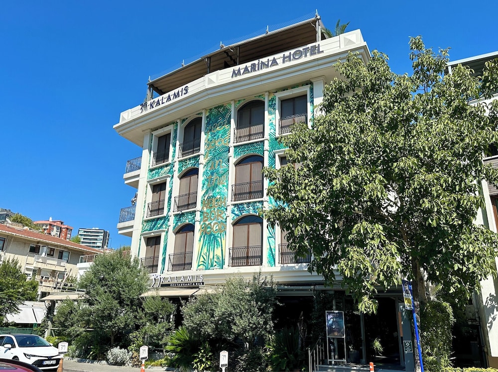 39 Kalamis Marina Hotel 2/50