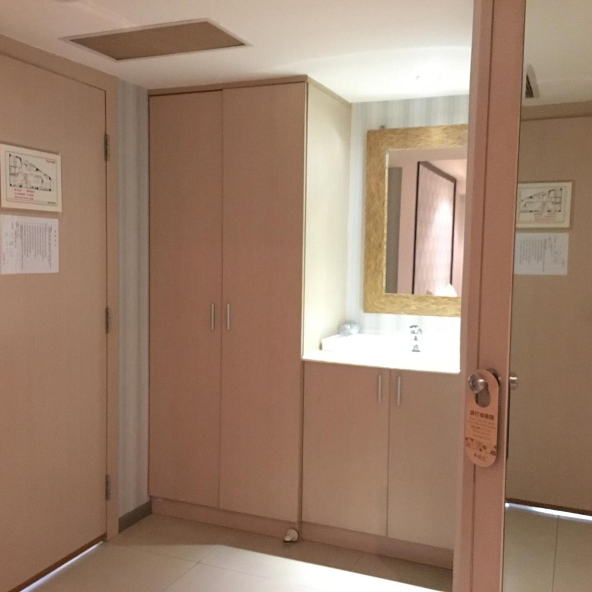 Daylight Hotel 22/33