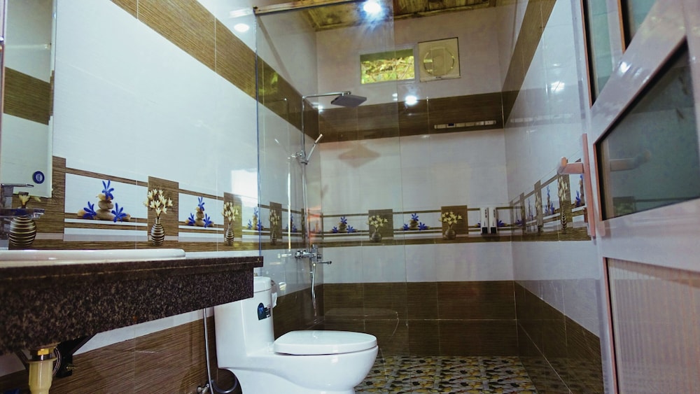 Ninh Binh Mountain Side Homestay & Cafe 26/67