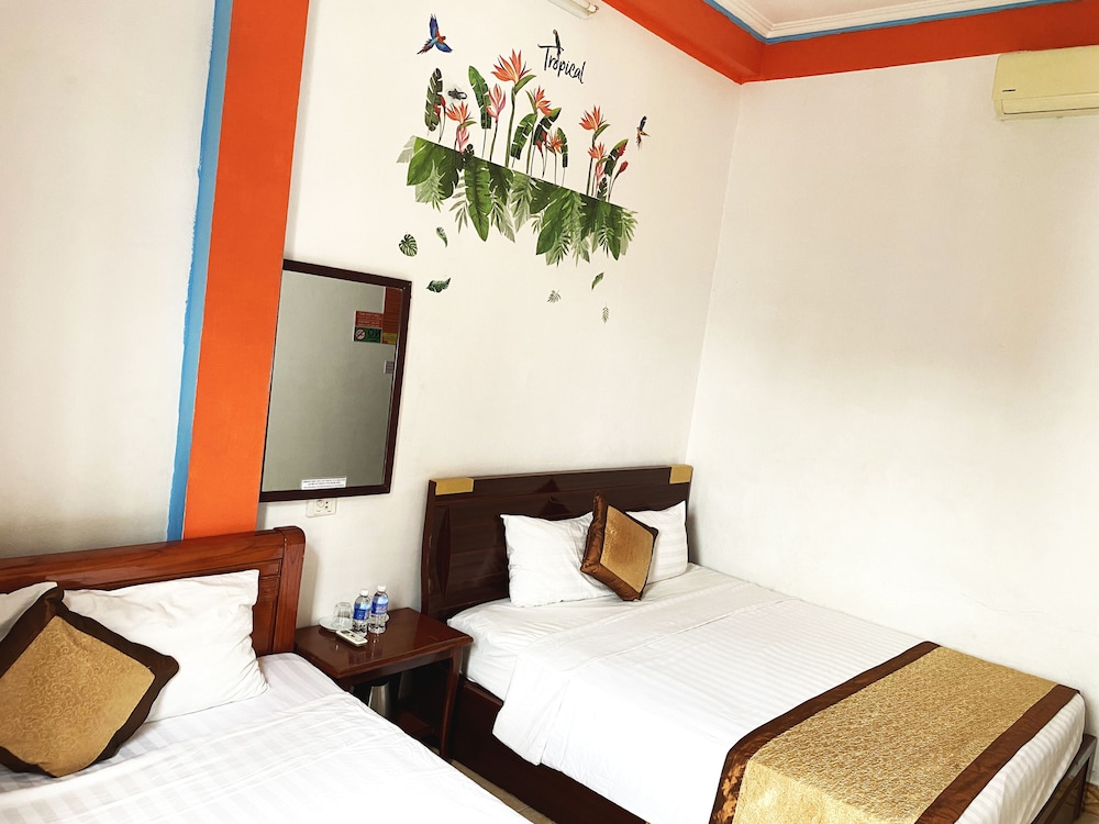 Alex Hotel 16/72