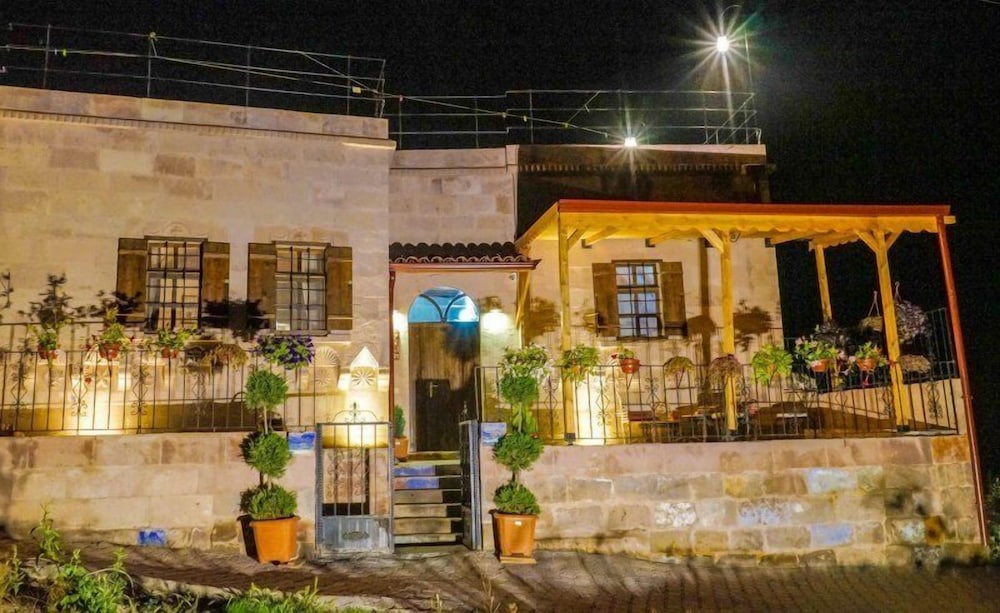 Valley Inn Cave Hotel photo1