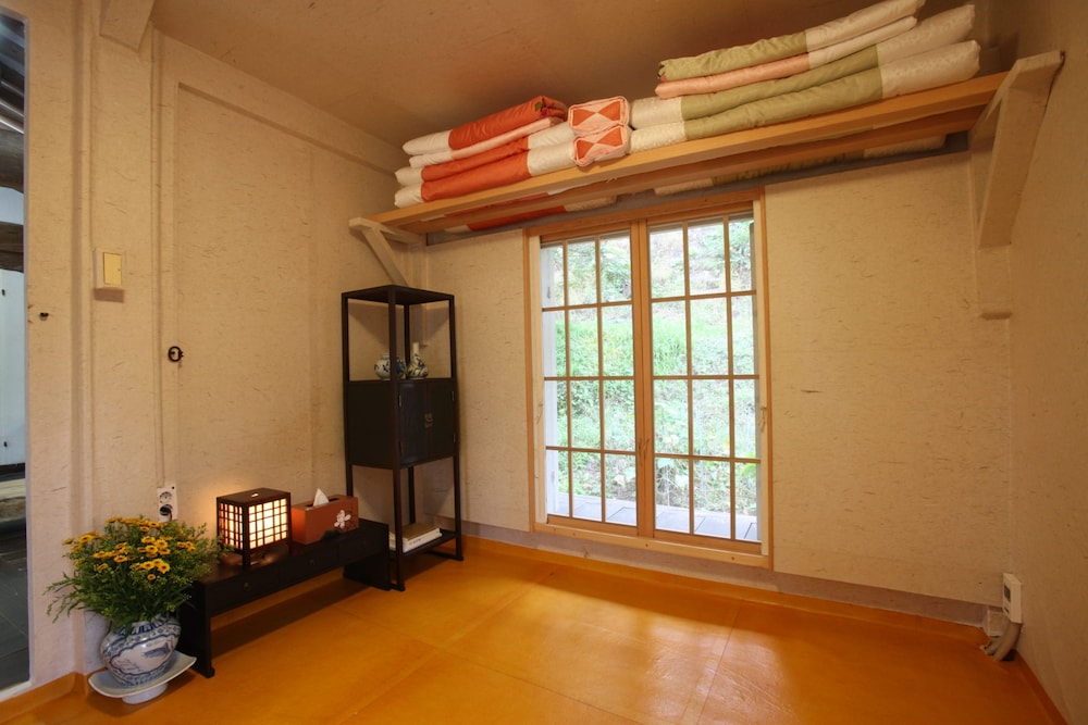 Okyeon Pavilion 16/50
