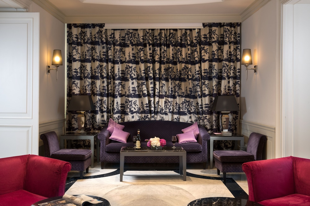 Imperiale Hotel 34/56